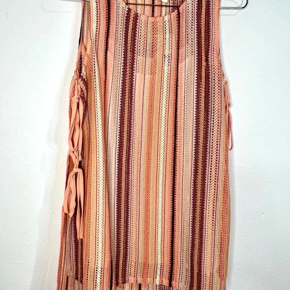 🆕 Miss Me Stitched Sleeveless Top with Tie Sides and Under Slip - Picture 3 of 13